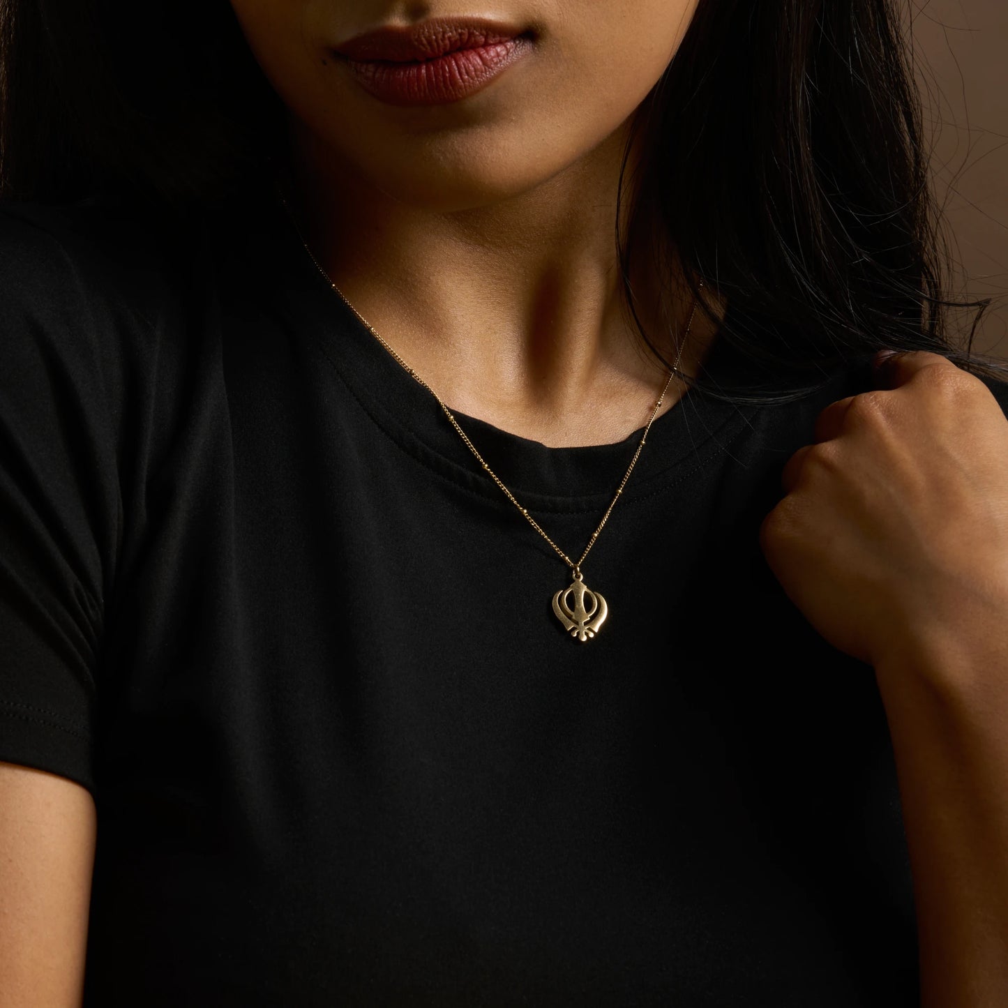 Khanda necklace premium pendant – Sikh symbol jewellery in gold and silver