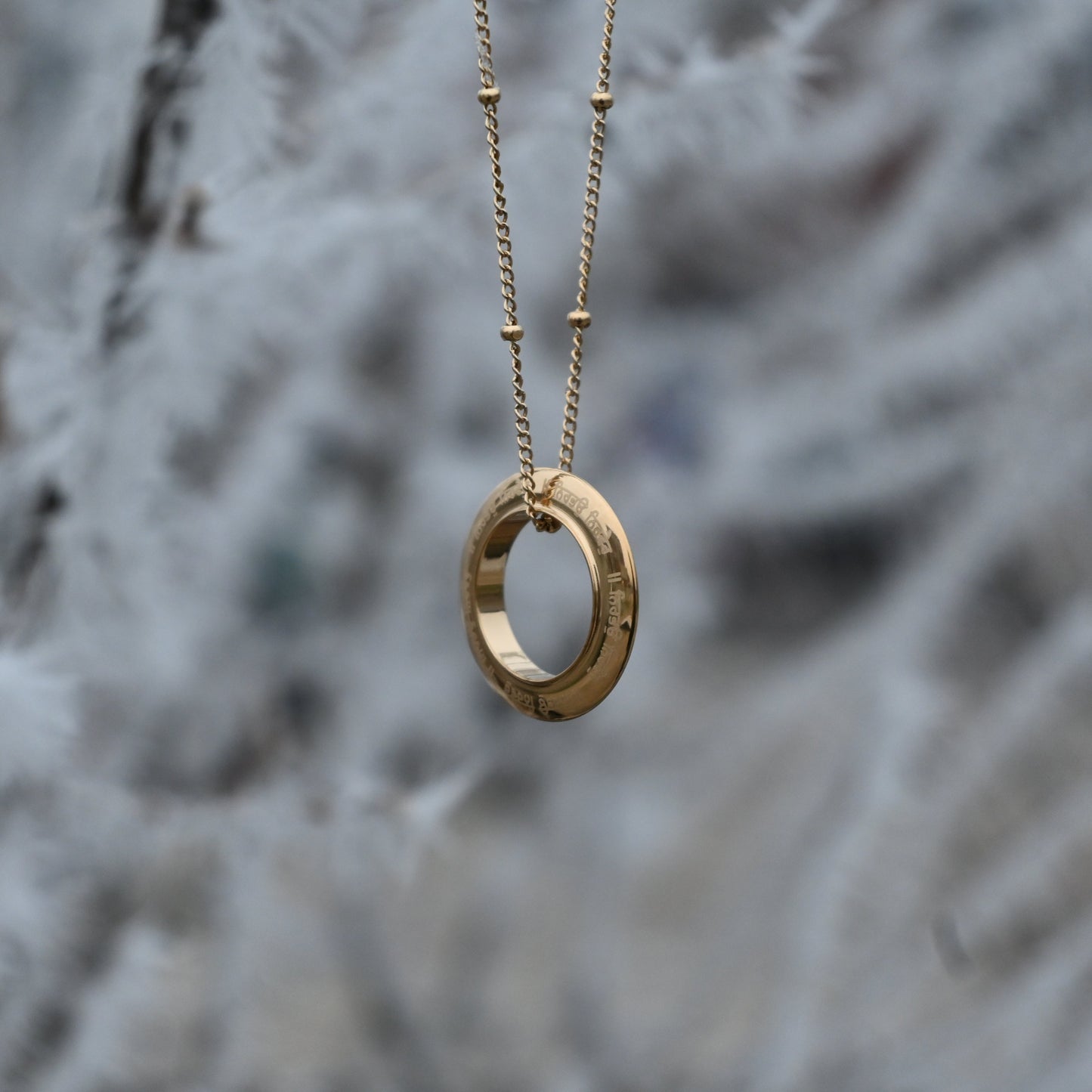 Kara | Premium Pendant Necklace